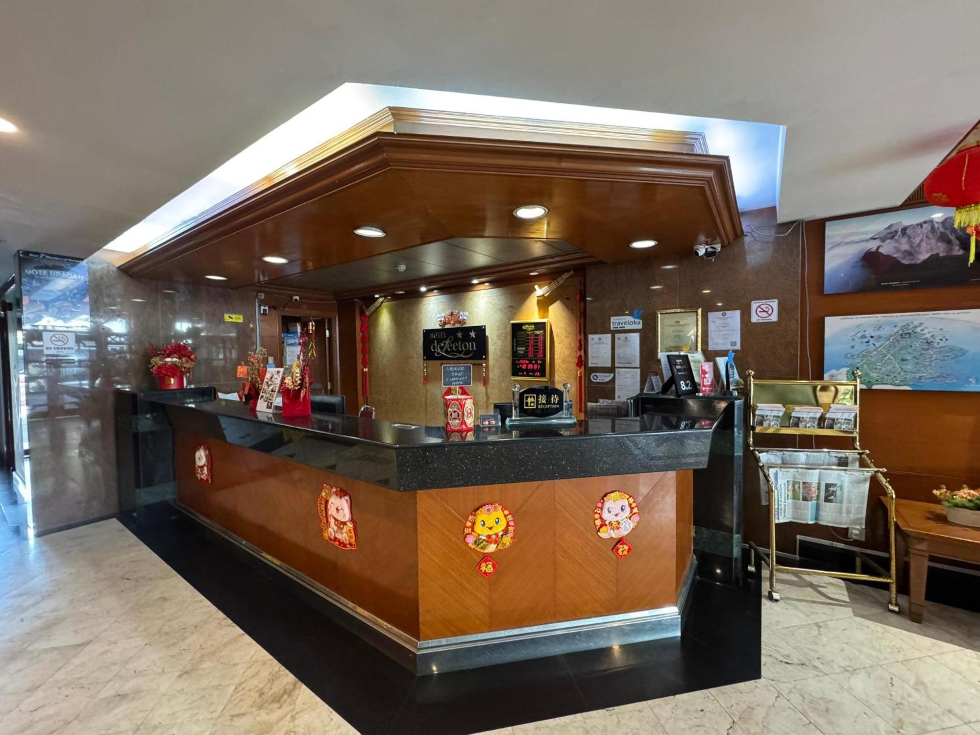 Hotel Deleeton Kota Kinabalu Extérieur photo